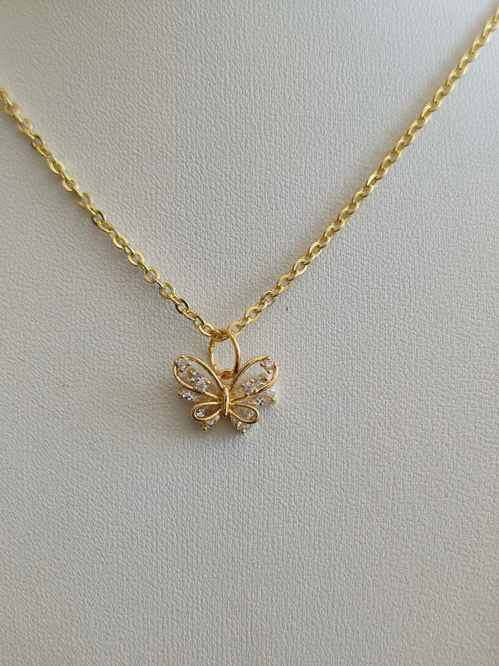 Collier "papillon de diamant"