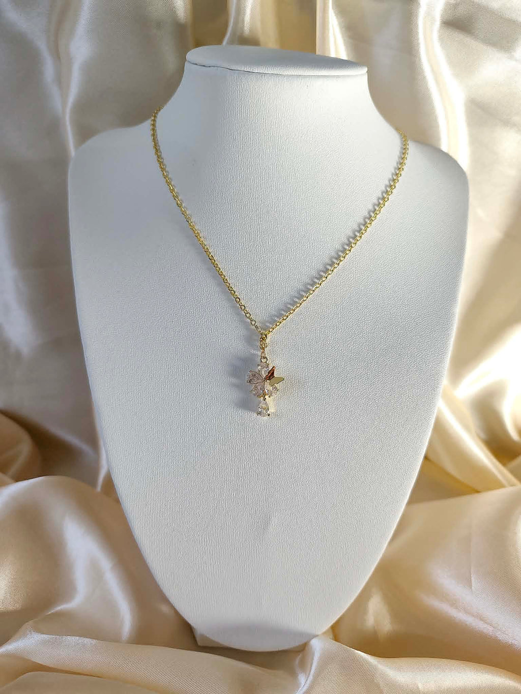 Collier " Floraison d’Or"