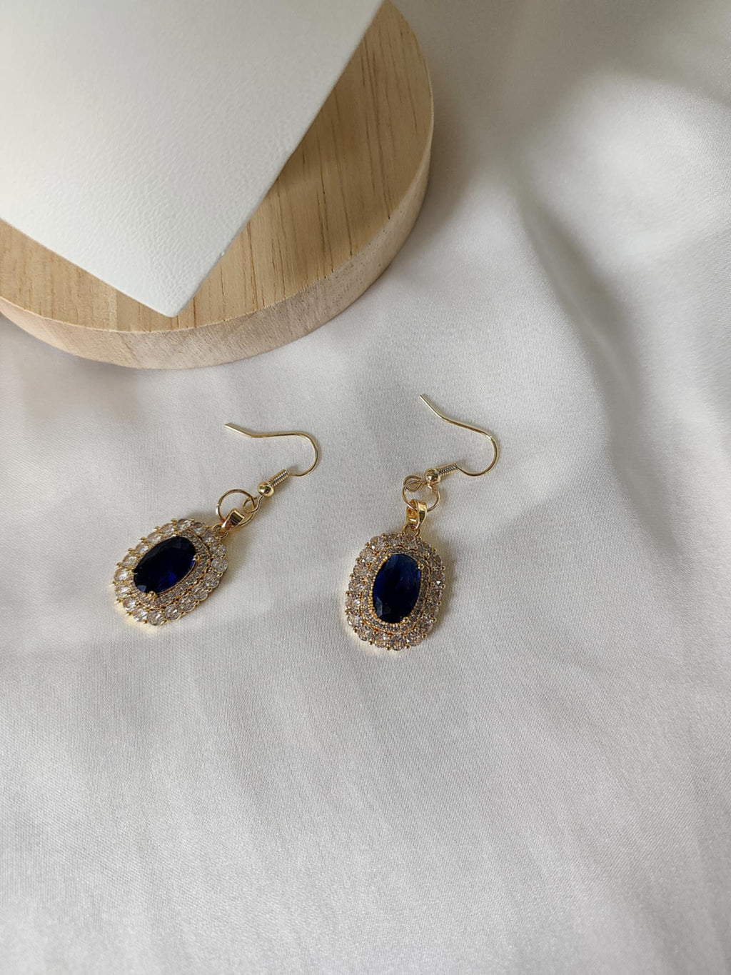 La parure doré et bleu saphir - Majesté