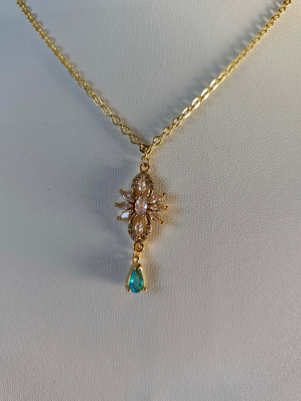 Collier "L’Éclat d’Azura"