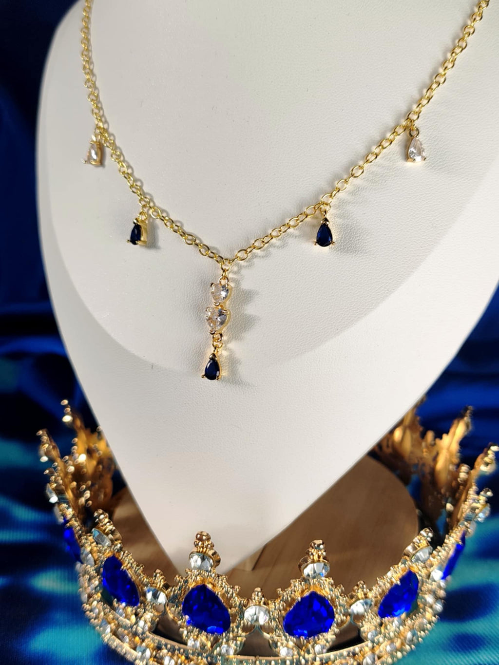 Le collier cœur doré et bleu - Nyx- déesse de la nuit