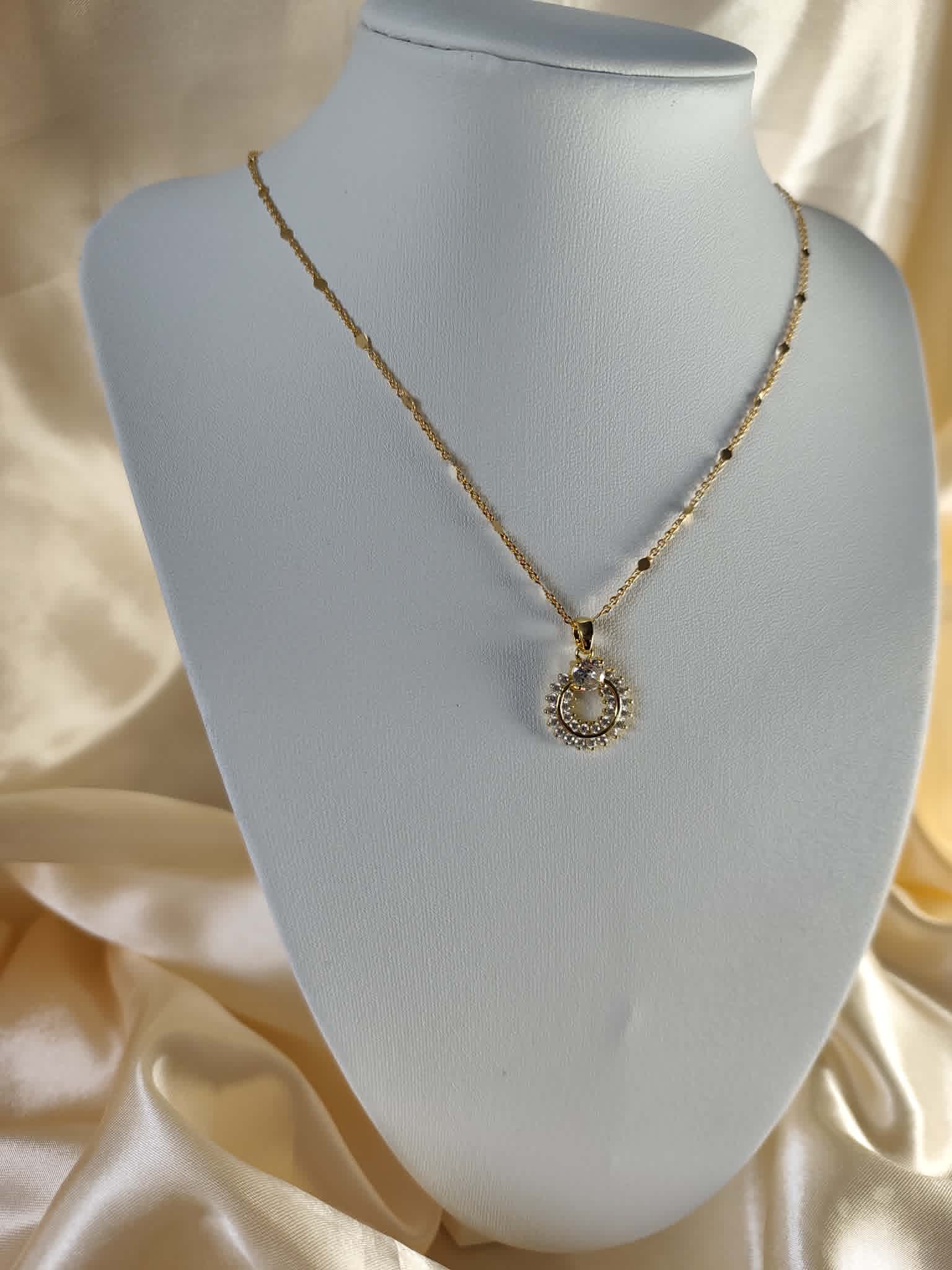 Collier "divinité"