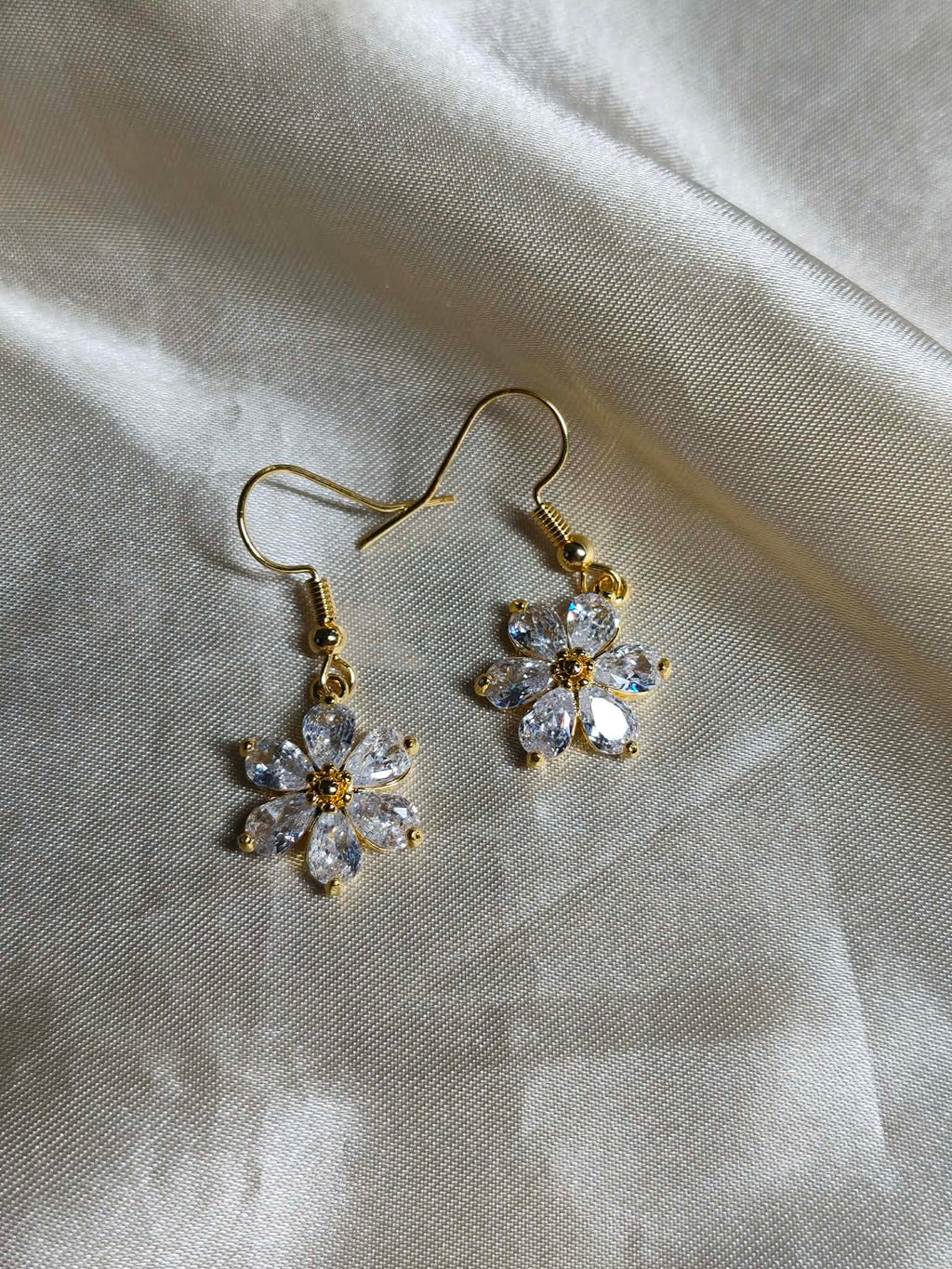 boucle d'oreilles "fleur d'or"
