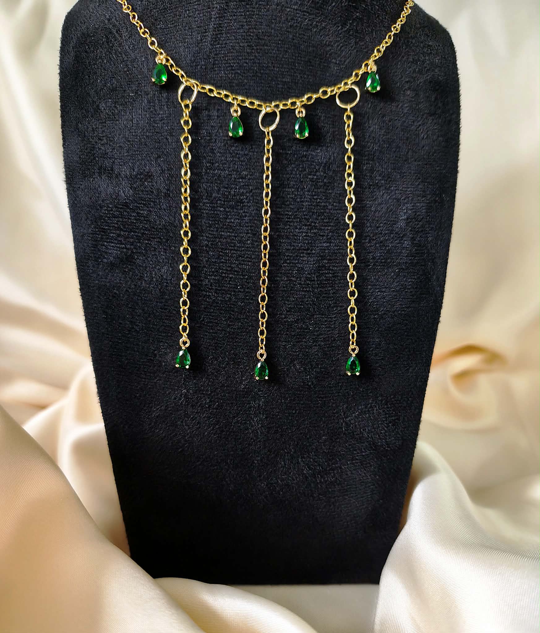 Collier doré et vert émeraude - Trésor de Cléopâtre