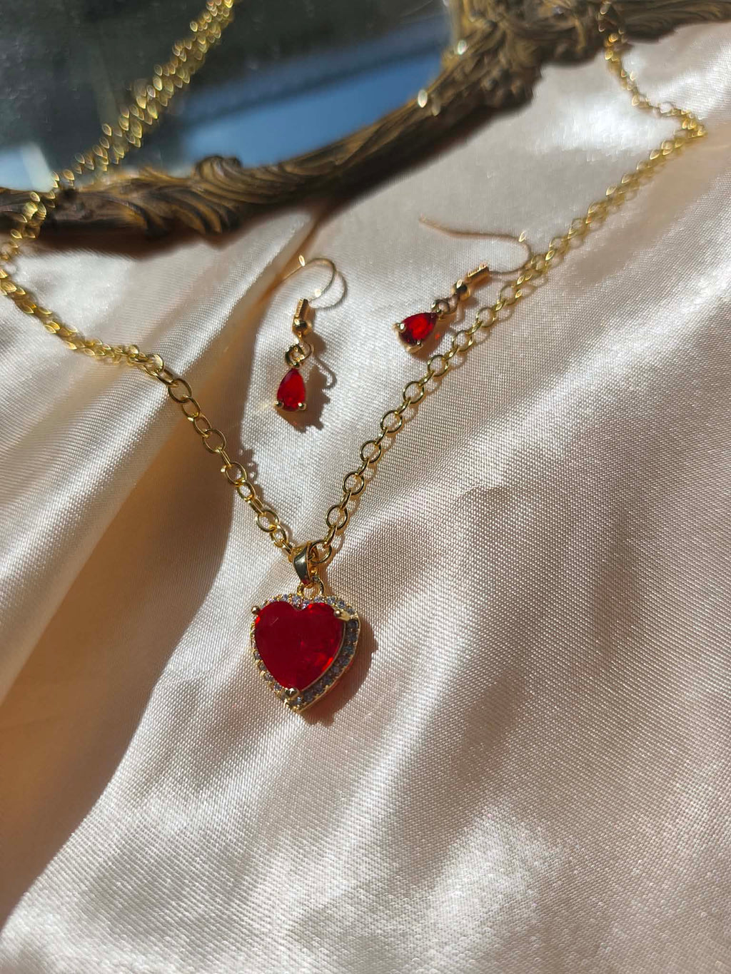 Parure "Le Cœur de Marie-Antoinette"