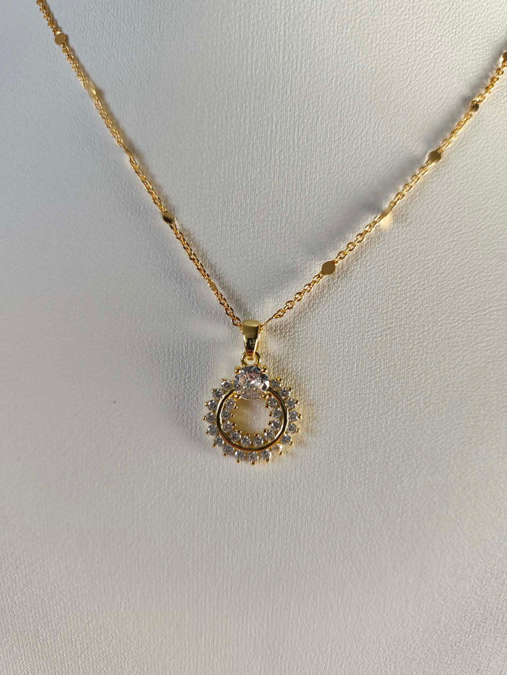 Collier "divinité"