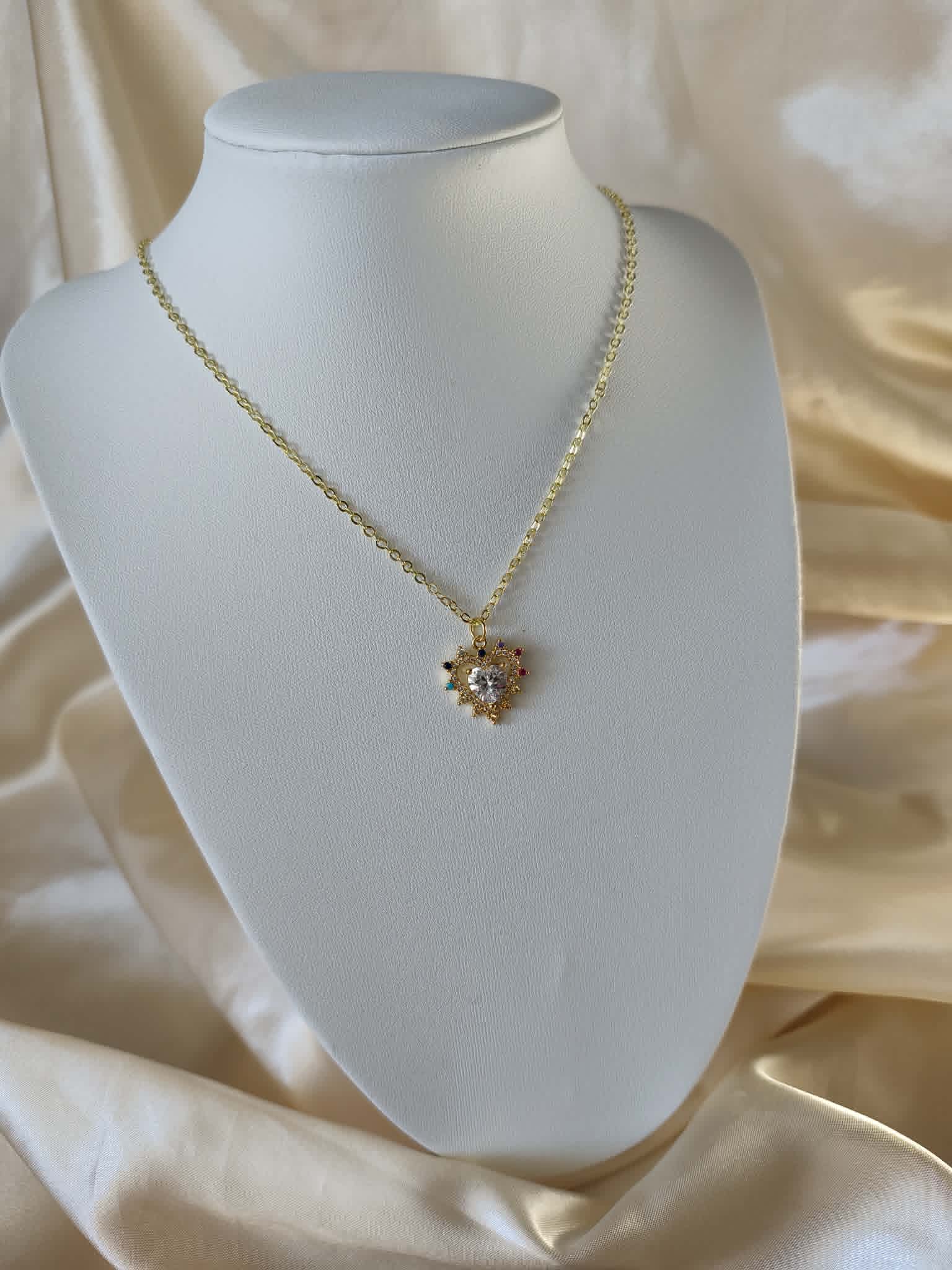 Collier "Cœur Royal"
