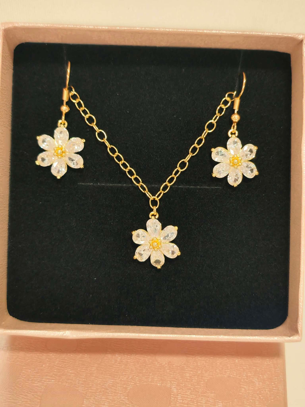 parure "Les Fleurs du Palais"