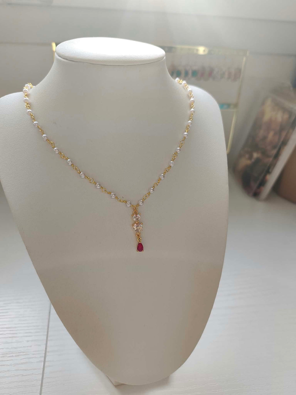 collier "Le Rubis de Victoria"