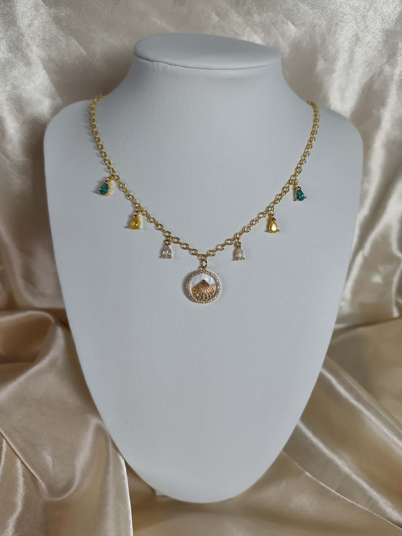 Collier "coquillage"