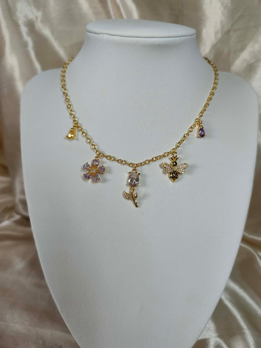 Collier "Les Trésors du Jardin Royal"
