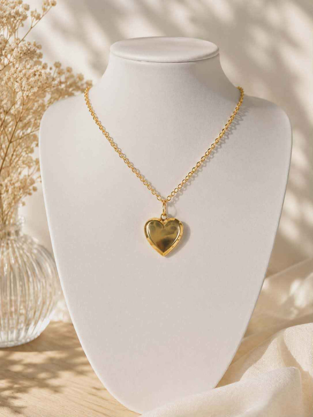 Collier Cœur Familial Royal – Médaillon Photo Élégant et Vintage