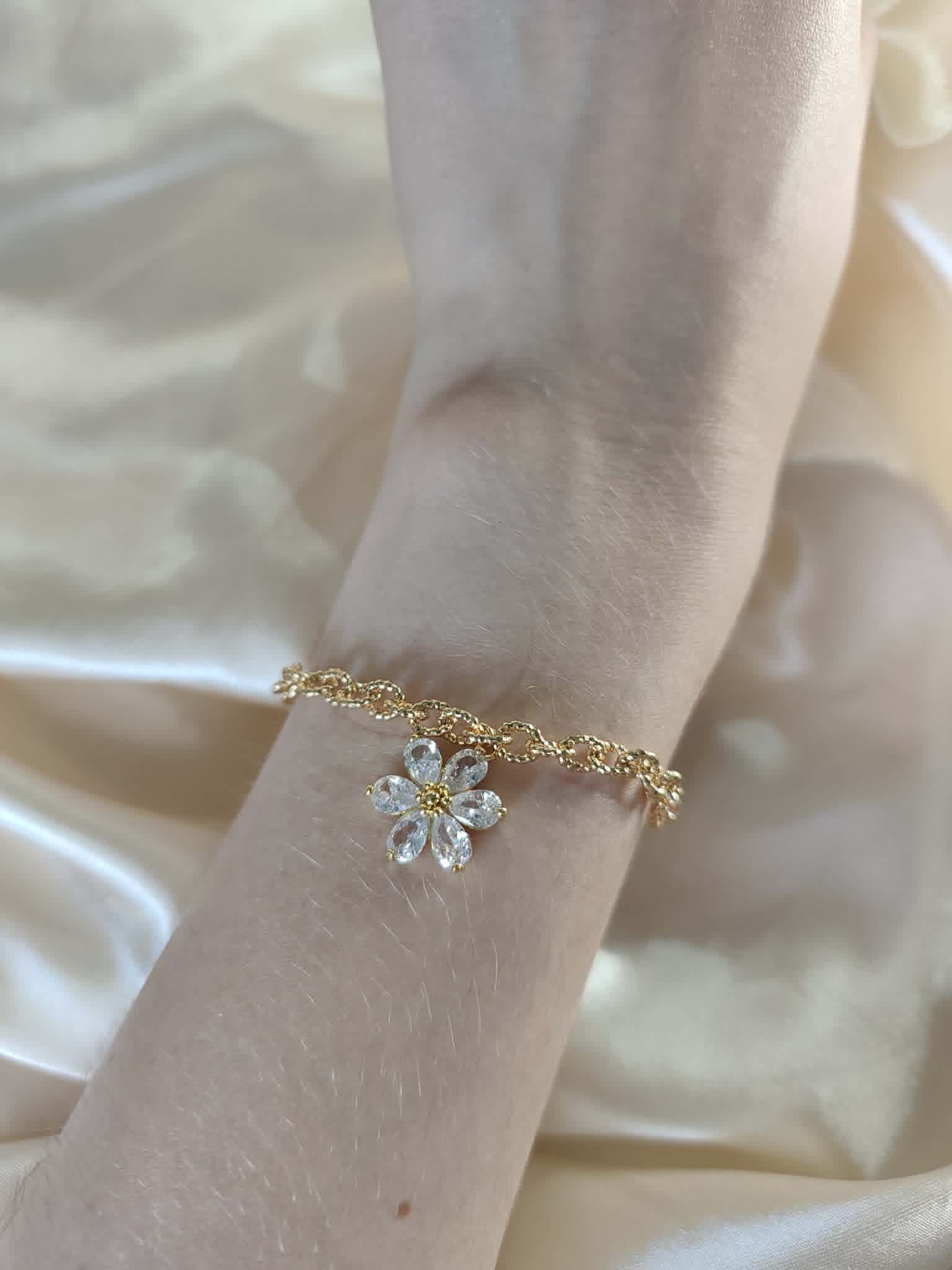 Bracelet "fleur d'or"