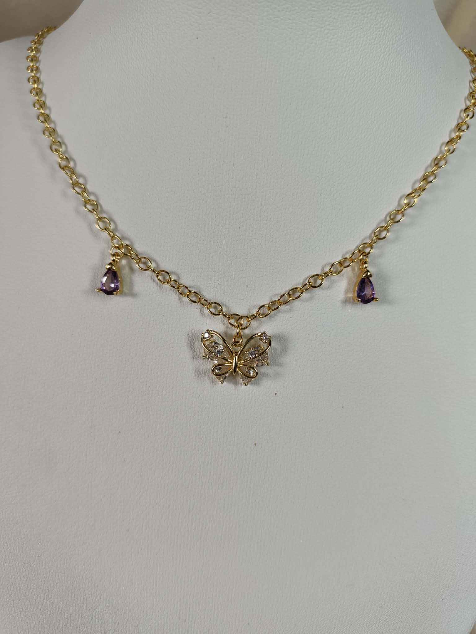 Collier "Papillon violet"
