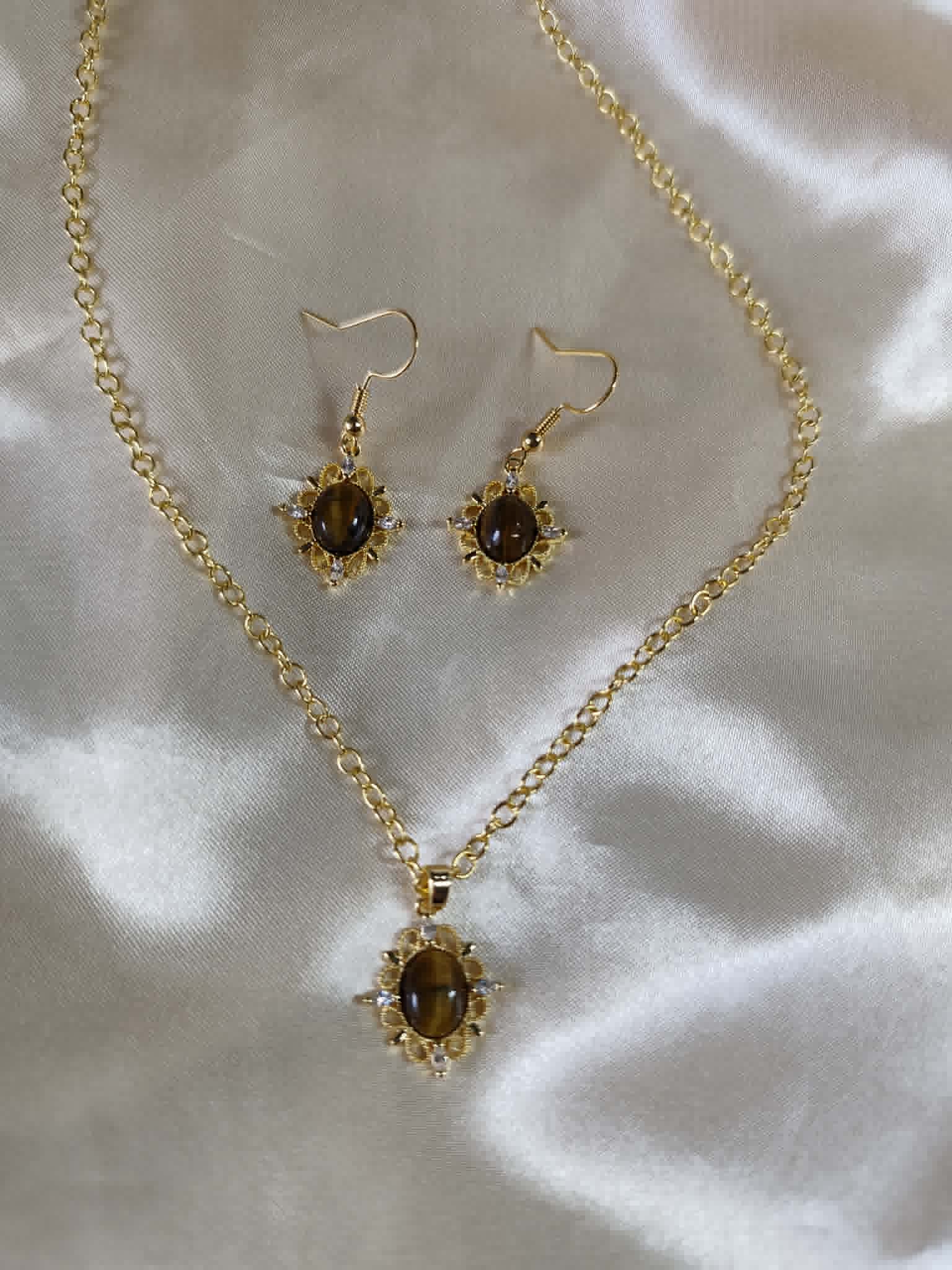 parure "oeil de tigre"