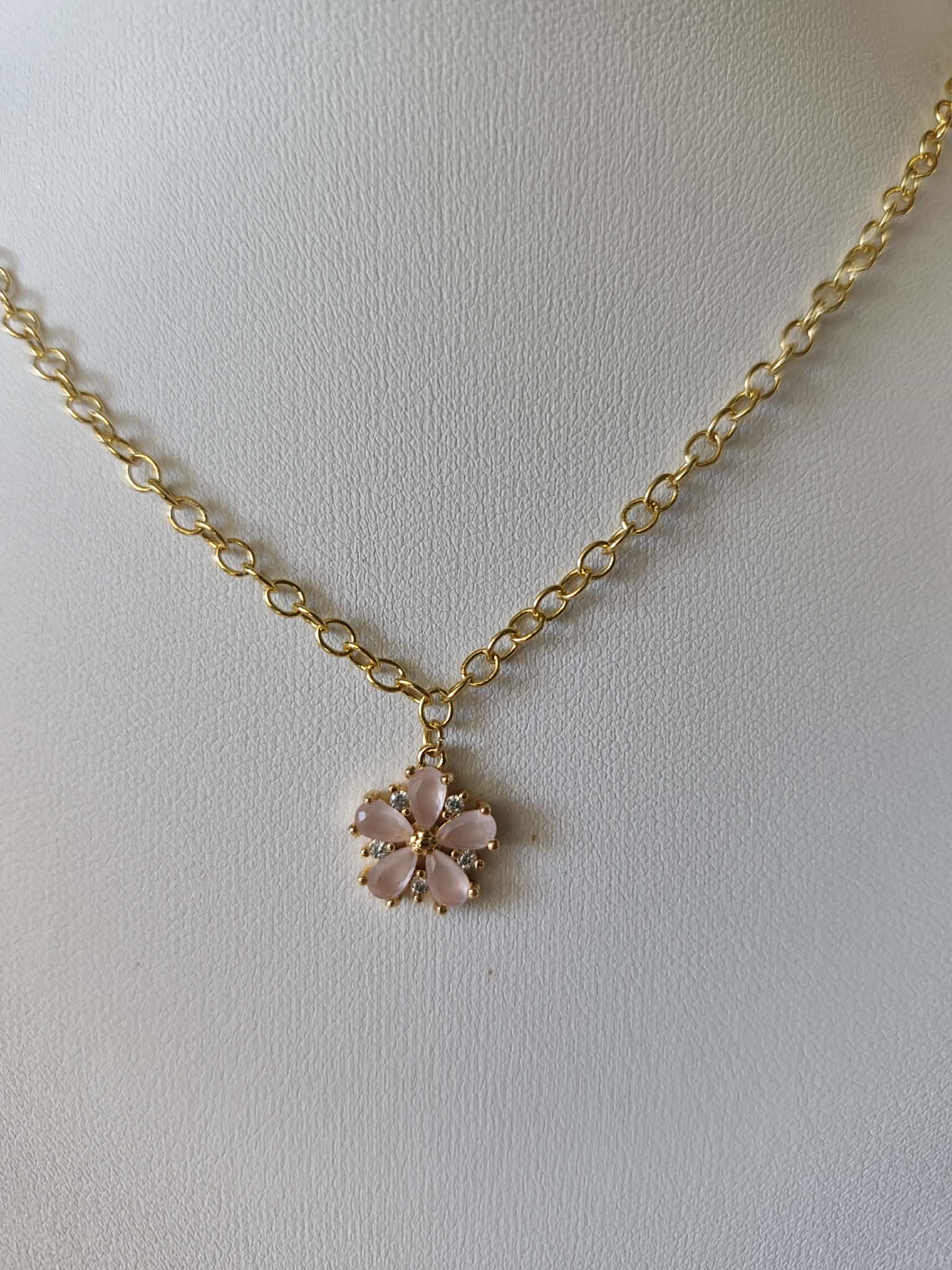 Collier "fleur de cerisier"