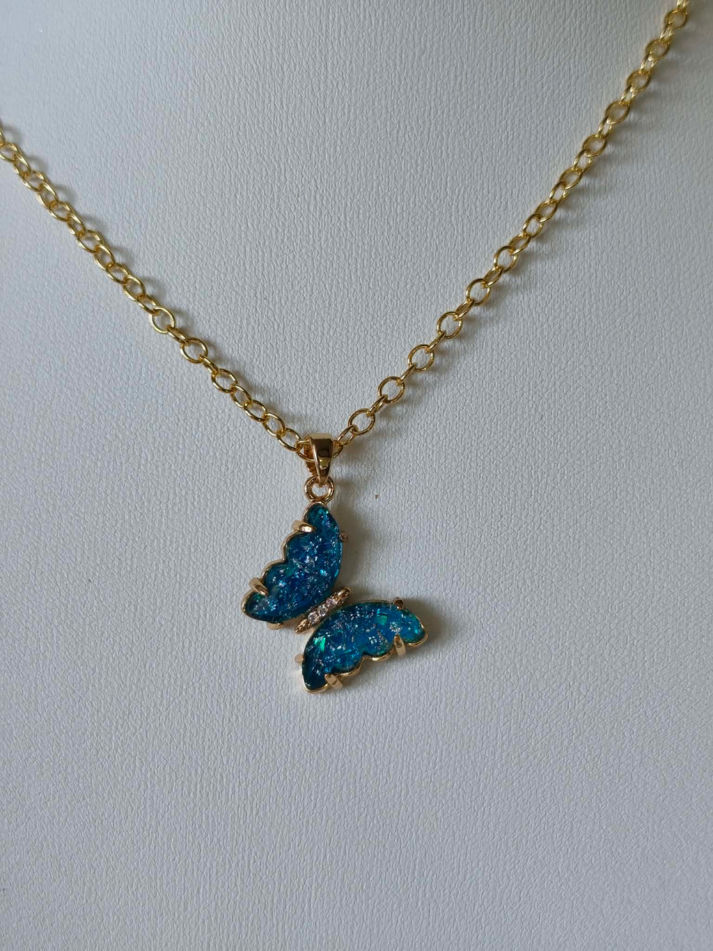 Collier "papillon bleu"