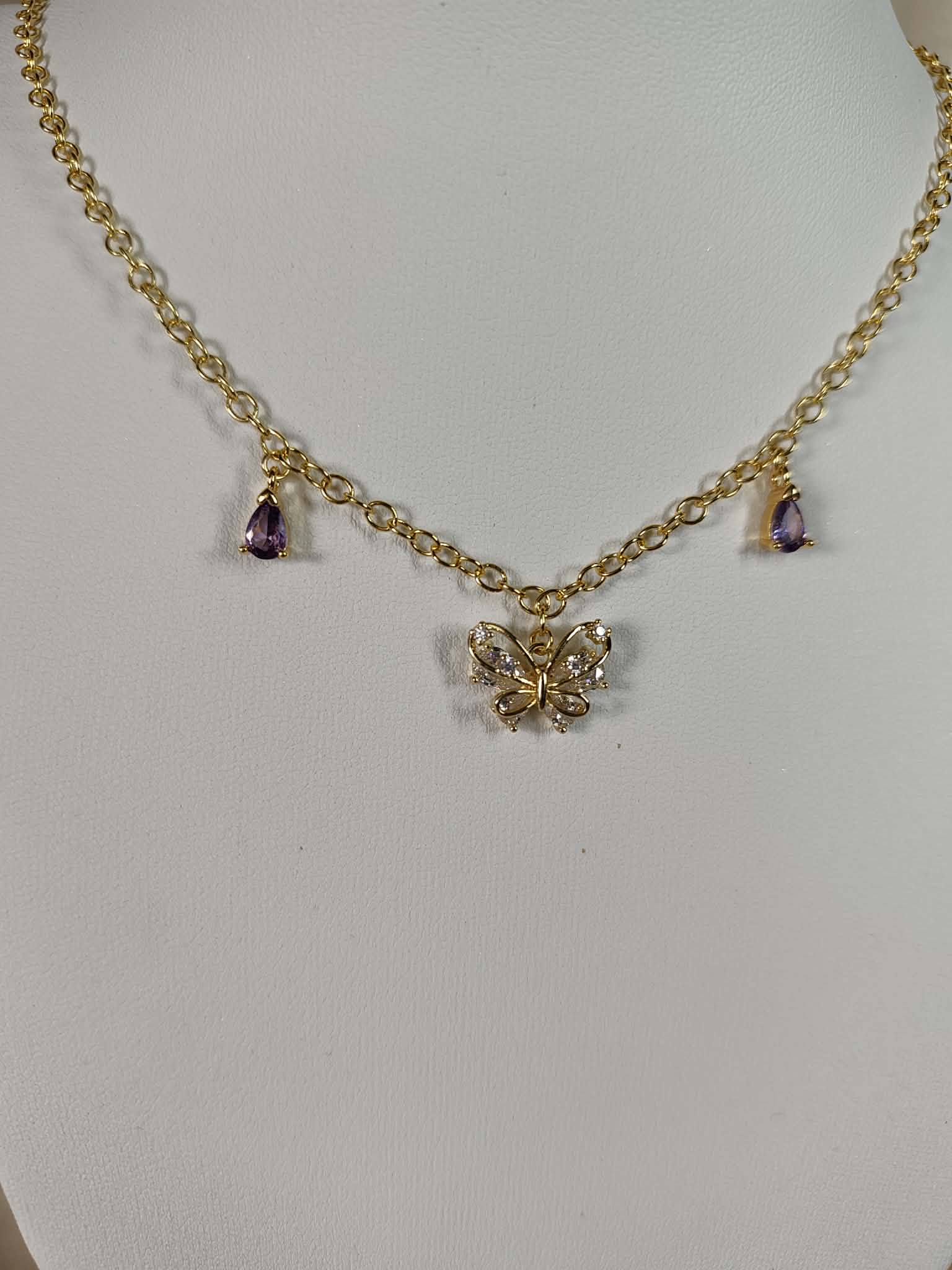 Collier "Papillon violet"