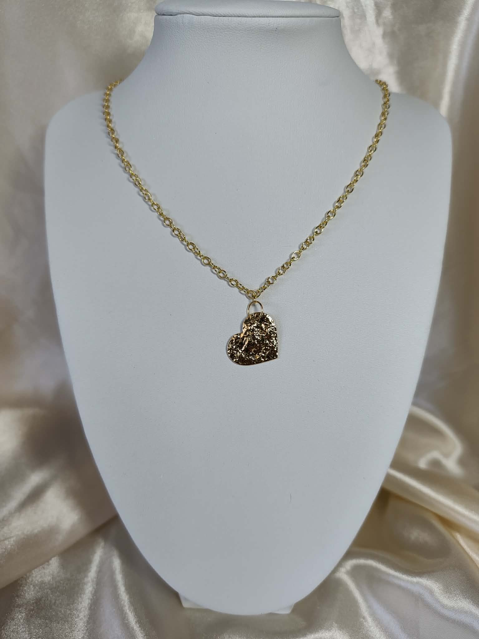 Collier "Cœur d'Or"