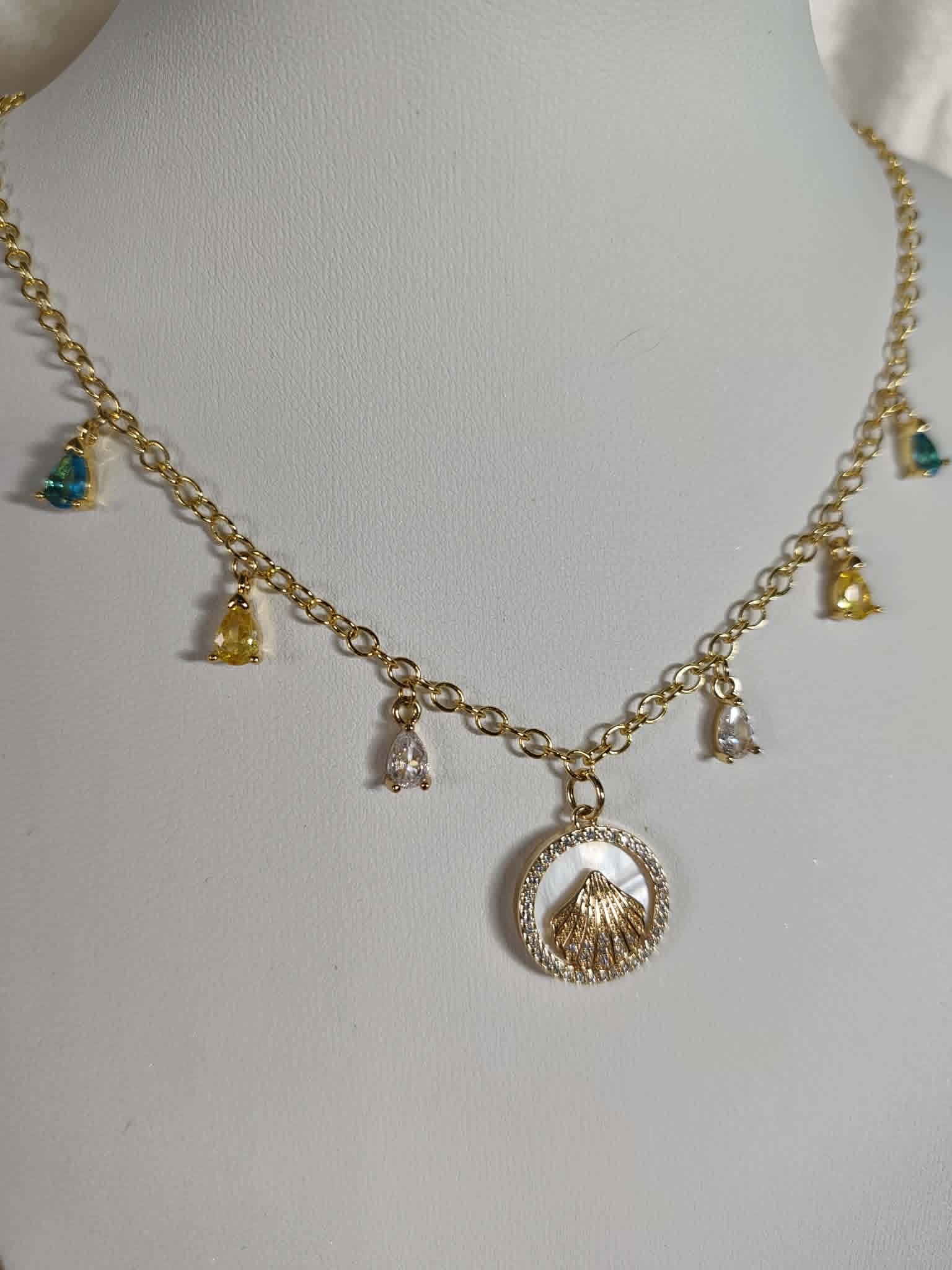 Collier "coquillage"