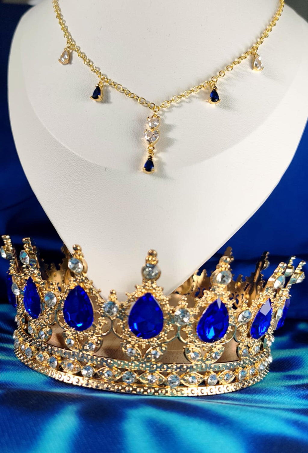 Le collier cœur doré et bleu - Nyx- déesse de la nuit