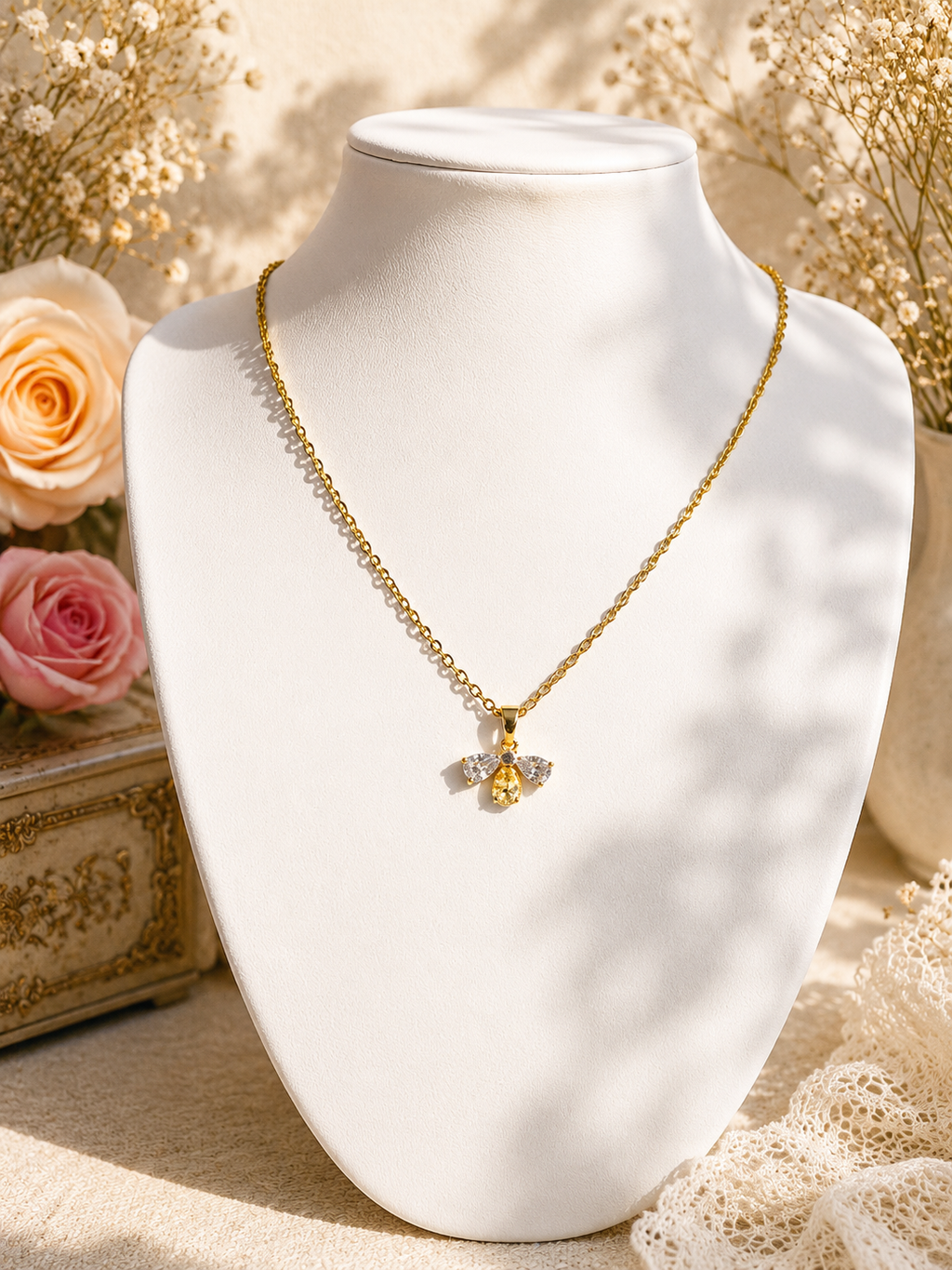 Collier "Abeille Royal"