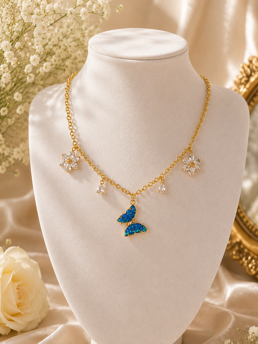 Collier "Le Papillon de la Reine"