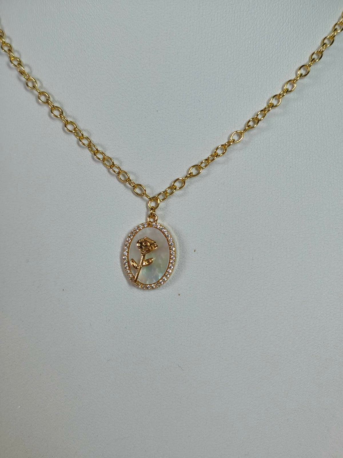 Collier "La Rose de Versailles"
