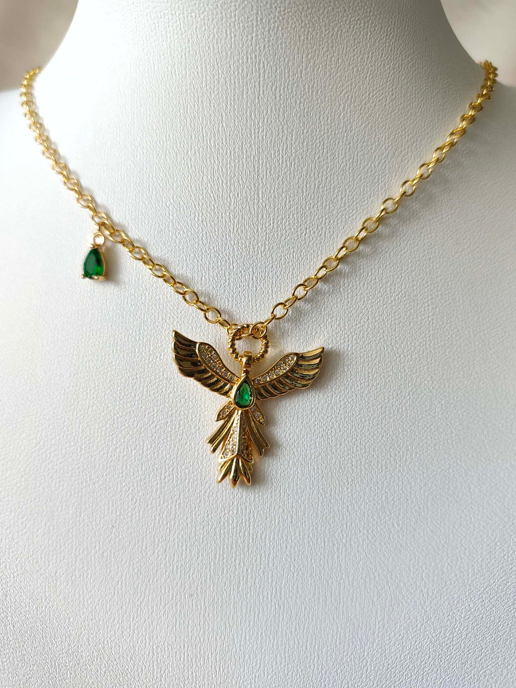 Le collier “Le Gardien du Royaume”