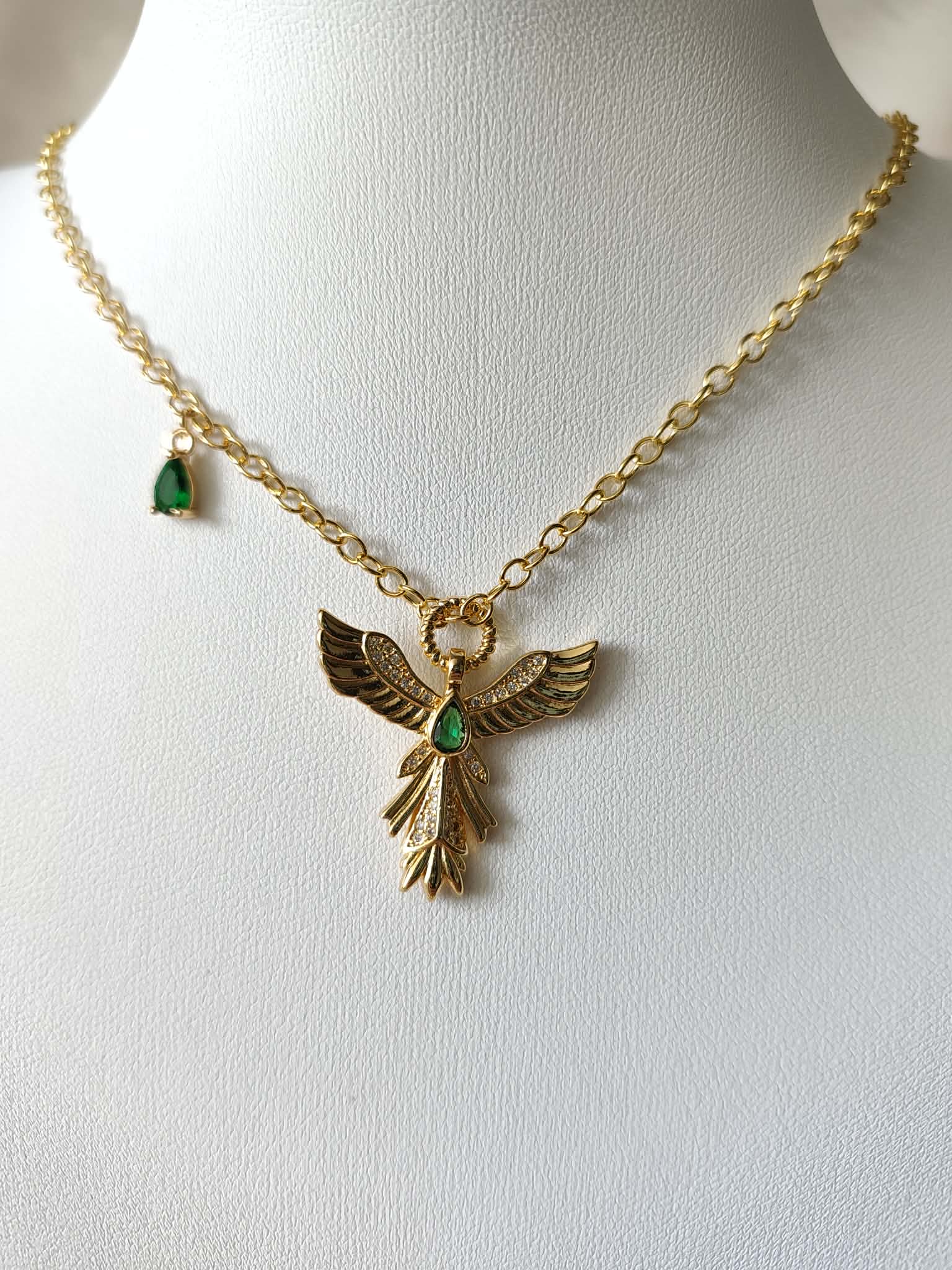 Le collier “Le Gardien du Royaume”