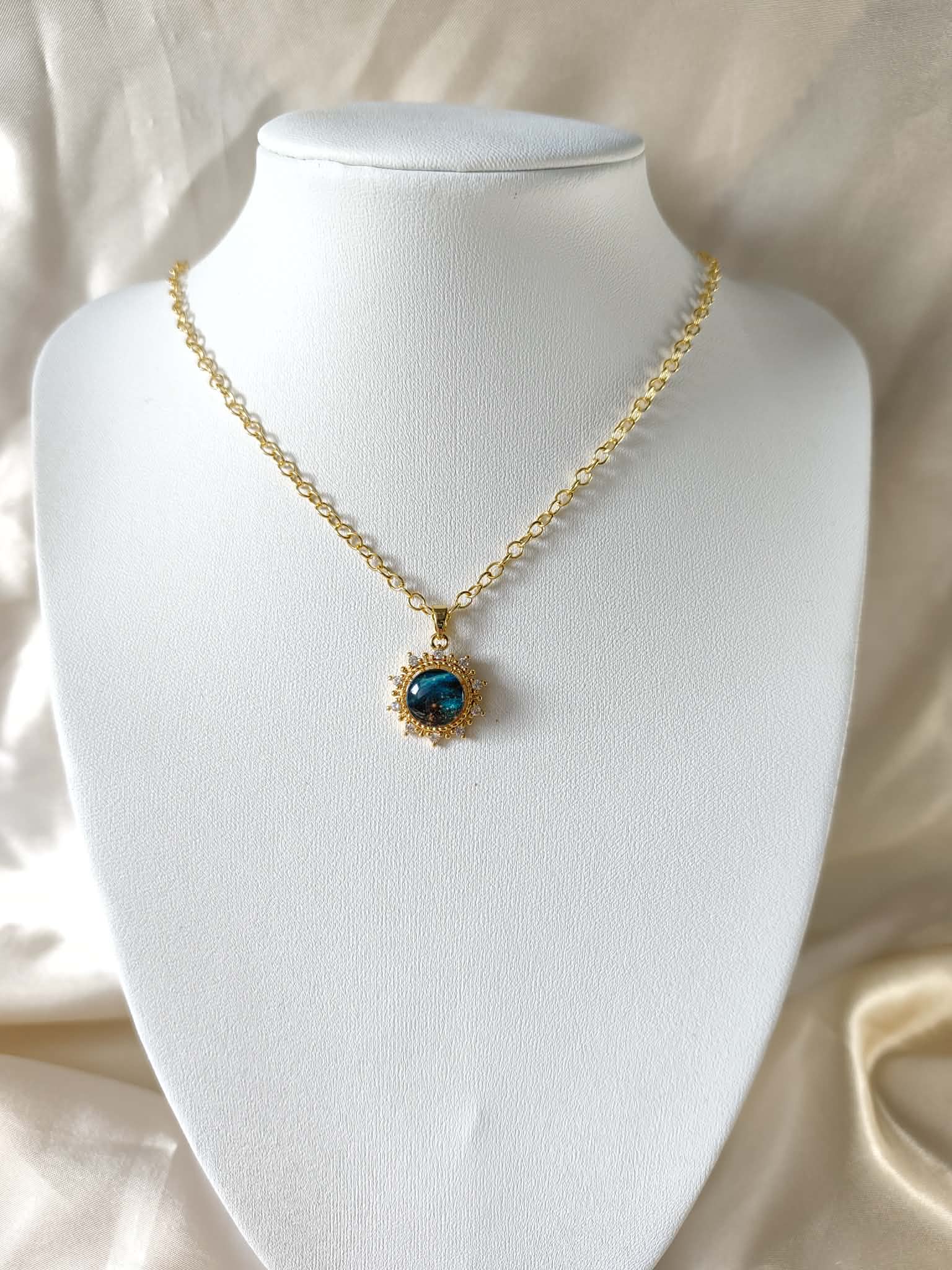 Collier " L’Héritage des Astres"