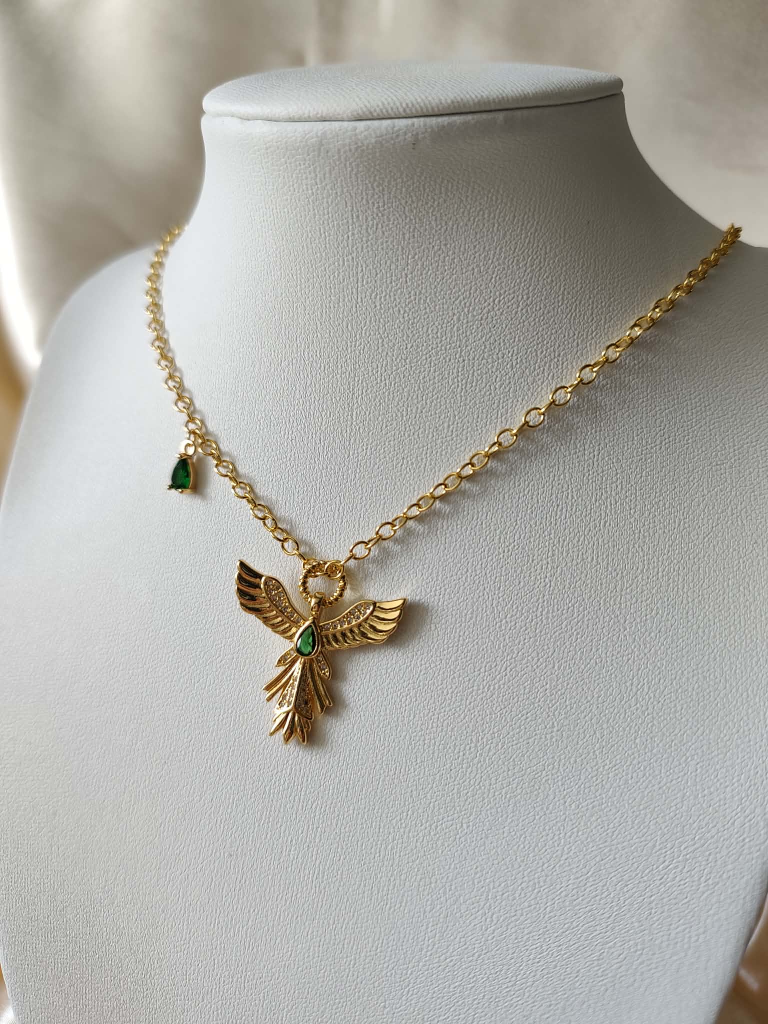 Le collier “Le Gardien du Royaume”