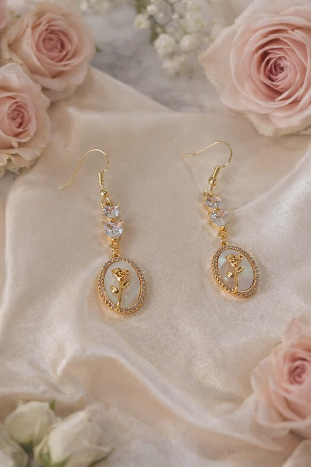 Boucles d’oreilles cœur & rose dorée nacrée – Rose Impériale