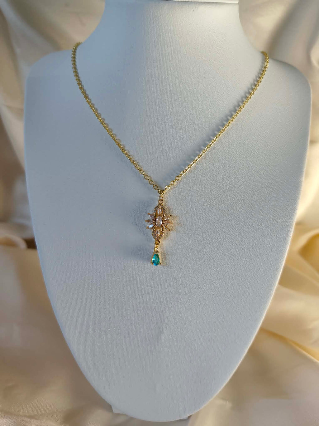 Collier "L’Éclat d’Azura"