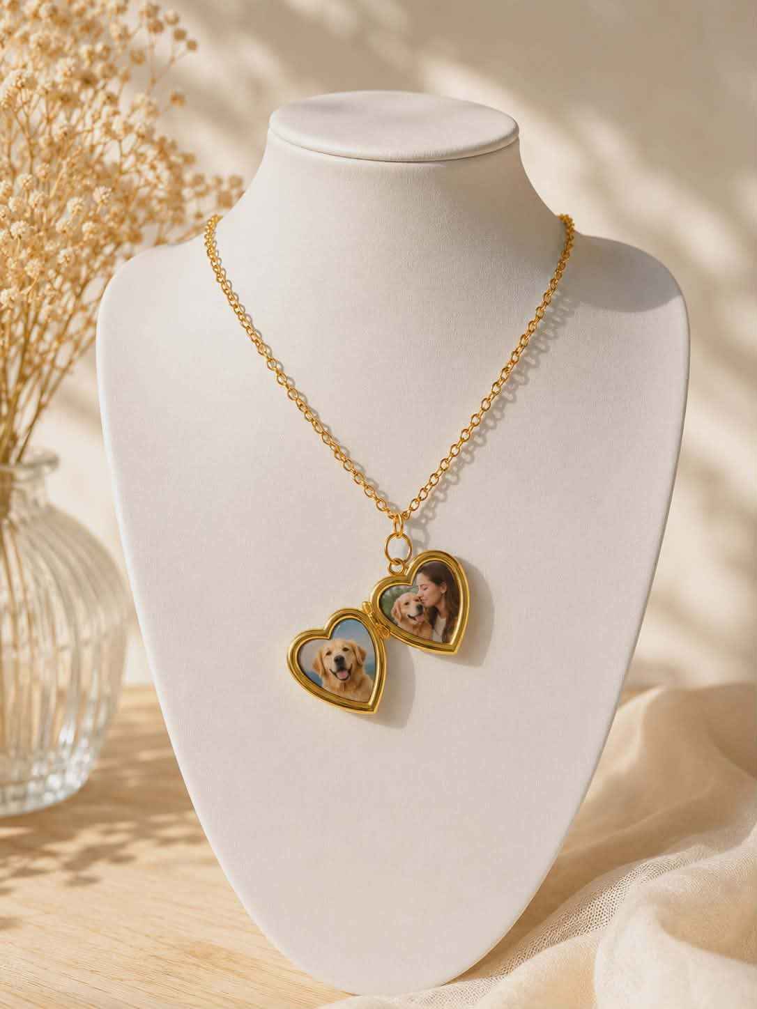 Collier Cœur Familial Royal – Médaillon Photo Élégant et Vintage