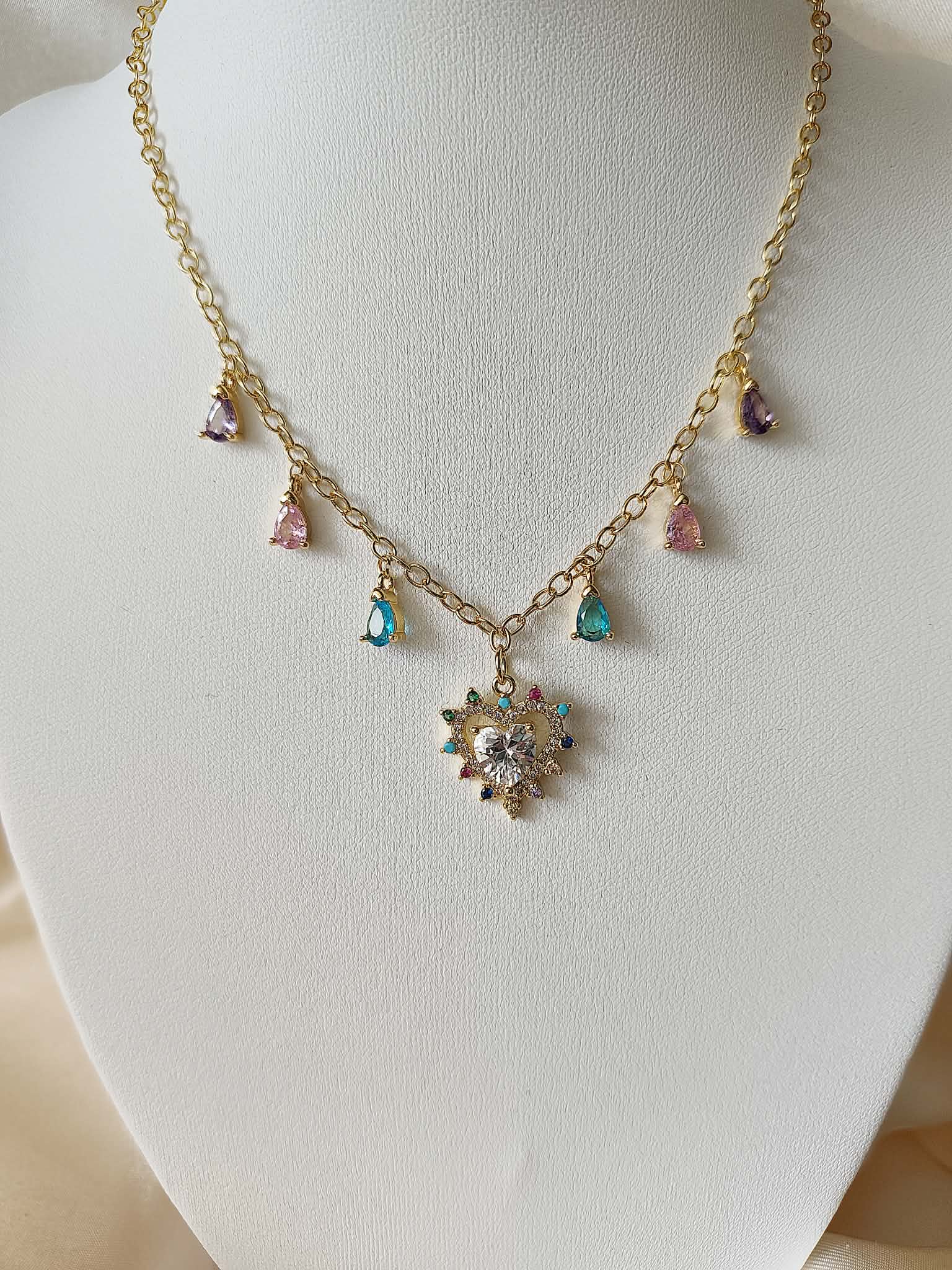 Collier "Le Cœur des Mille Joyaux"