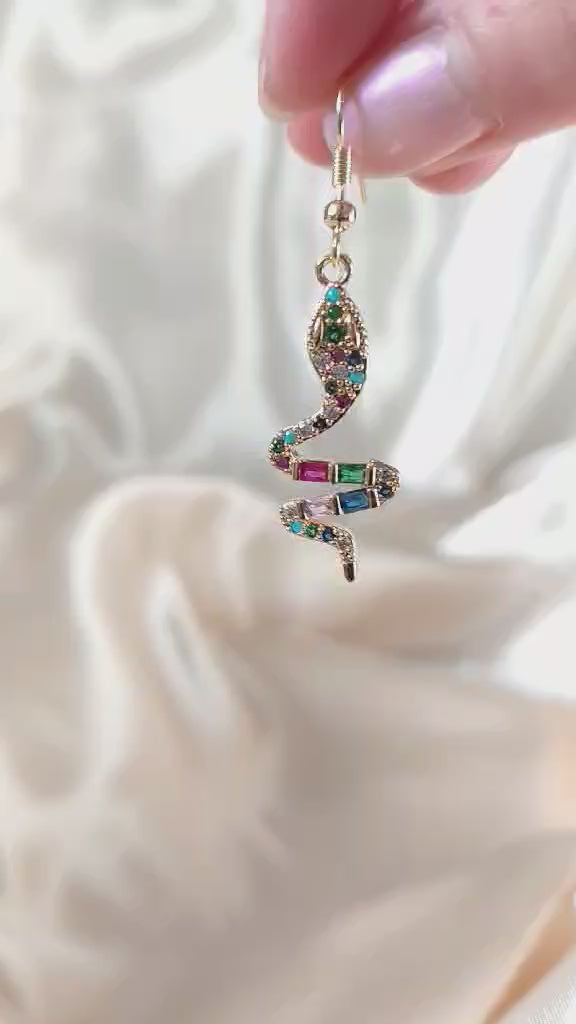 Boucles d'oreilles Le "Serpent aux Mille Joyaux”