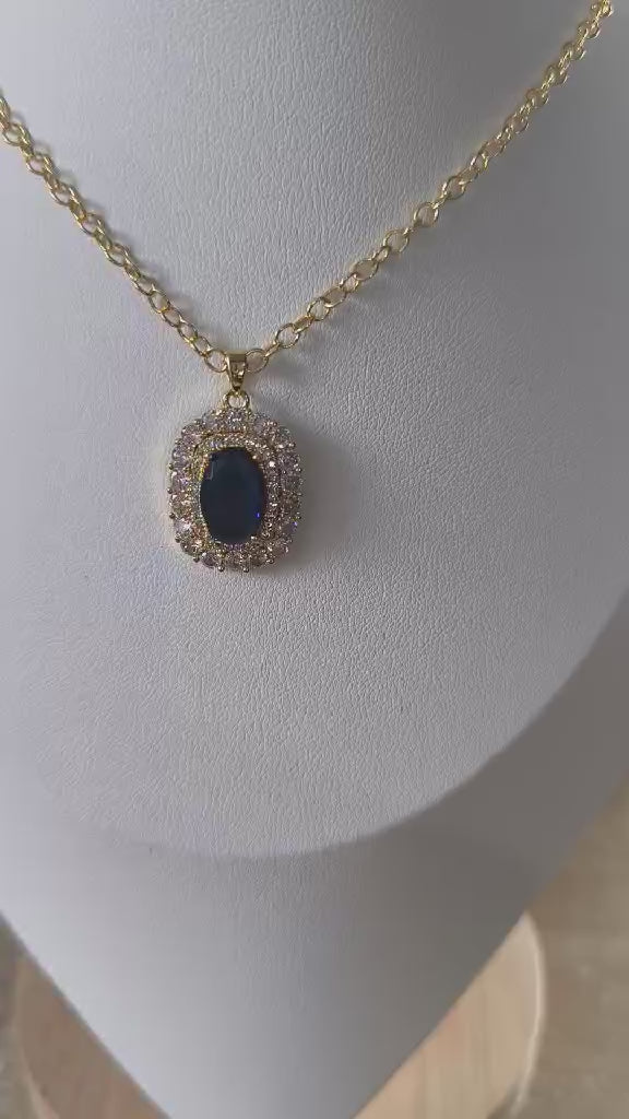 Le collier doré et bleu saphir - Eclat de saphir